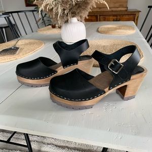 Mia Abba Clogs